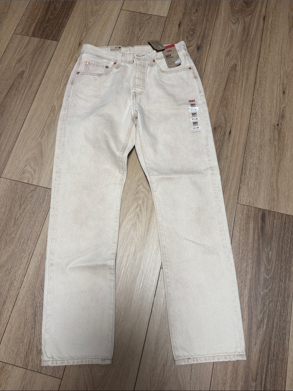 Levi’s NWT 27 X 30 501 highrise Straight-Leg sandstone denim button fly Jeans